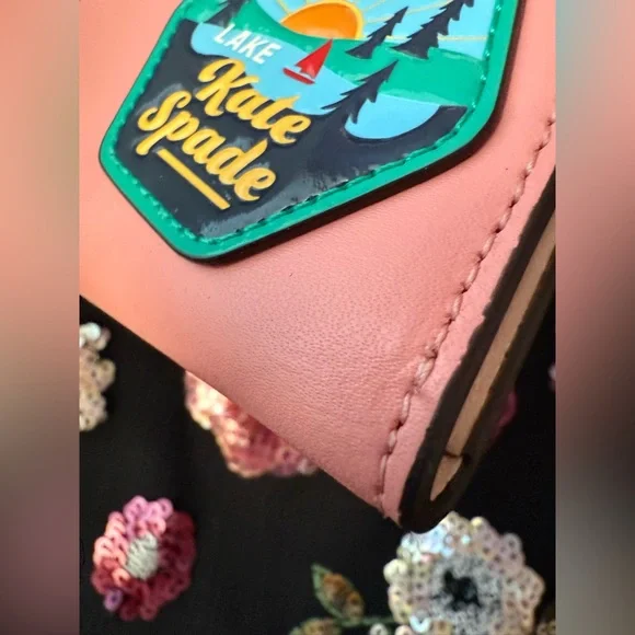 *SOLD* Kate Spade Day Tripper Small Slim Bifold Wallet - Picture 5 of 14